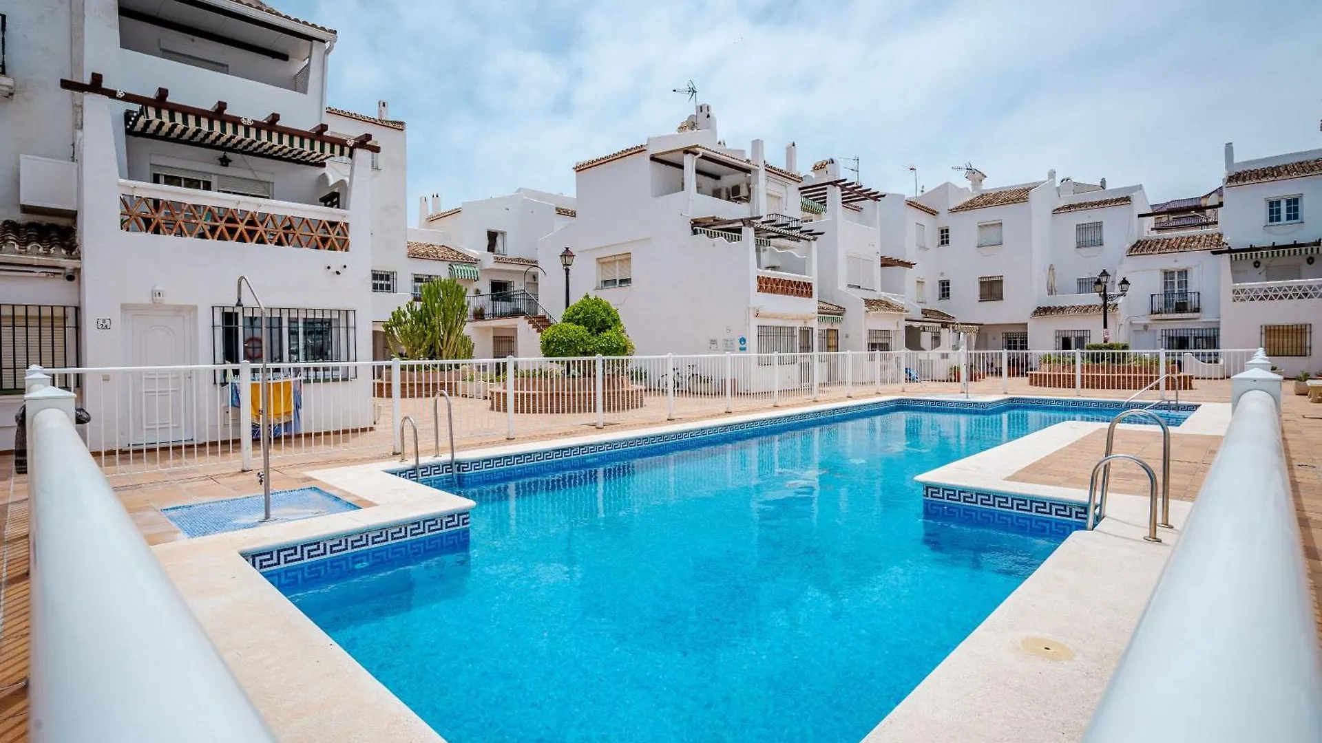 Lägenhet 30 Beachhouse 15M Beach Sea Duquesa Manilva Andalucia Spanien